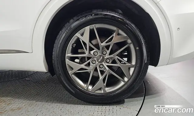 Genesis GV70 2021 2.5 автомат (гидро), миниатюра 7