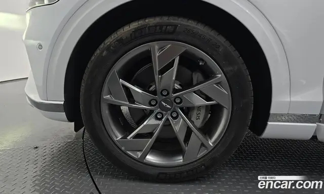 Genesis GV70 2022 0.1 автомат (гидро), миниатюра 5 Genesis GV70 2022 0.1 автомат (гидро), миниатюра 5