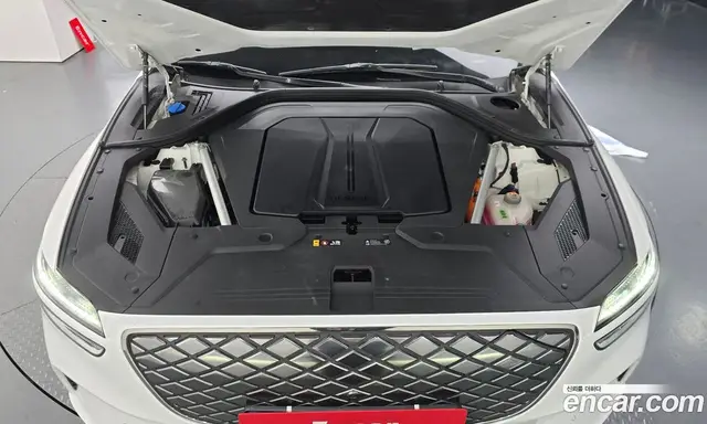 Genesis GV70 2022 0.1 автомат (гидро), миниатюра 6 Genesis GV70 2022 0.1 автомат (гидро), миниатюра 6