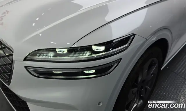 Genesis GV70 2022 0.1 автомат (гидро), миниатюра 8 Genesis GV70 2022 0.1 автомат (гидро), миниатюра 8
