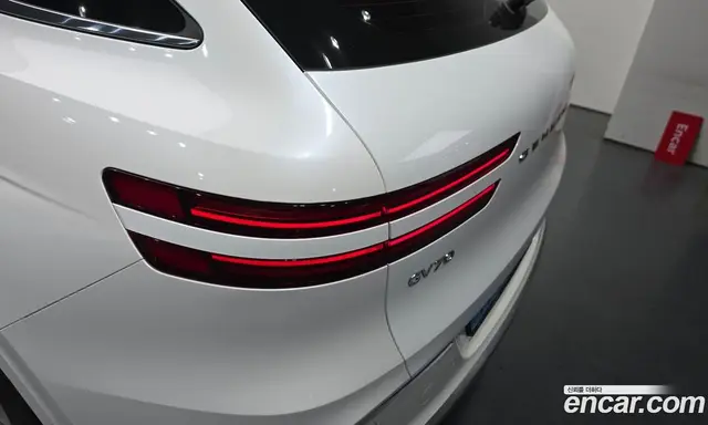 Genesis GV70 2022 0.1 автомат (гидро), миниатюра 9 Genesis GV70 2022 0.1 автомат (гидро), миниатюра 9