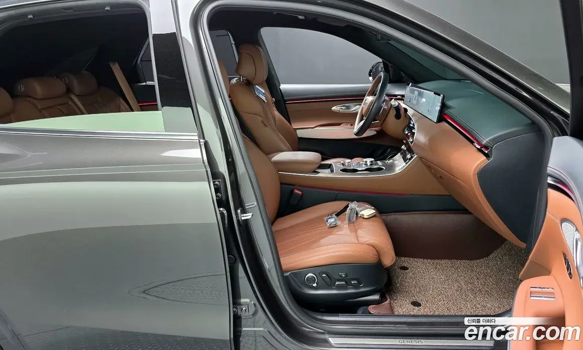 Genesis GV70 2024 2.5 автомат (гидро), фото 16