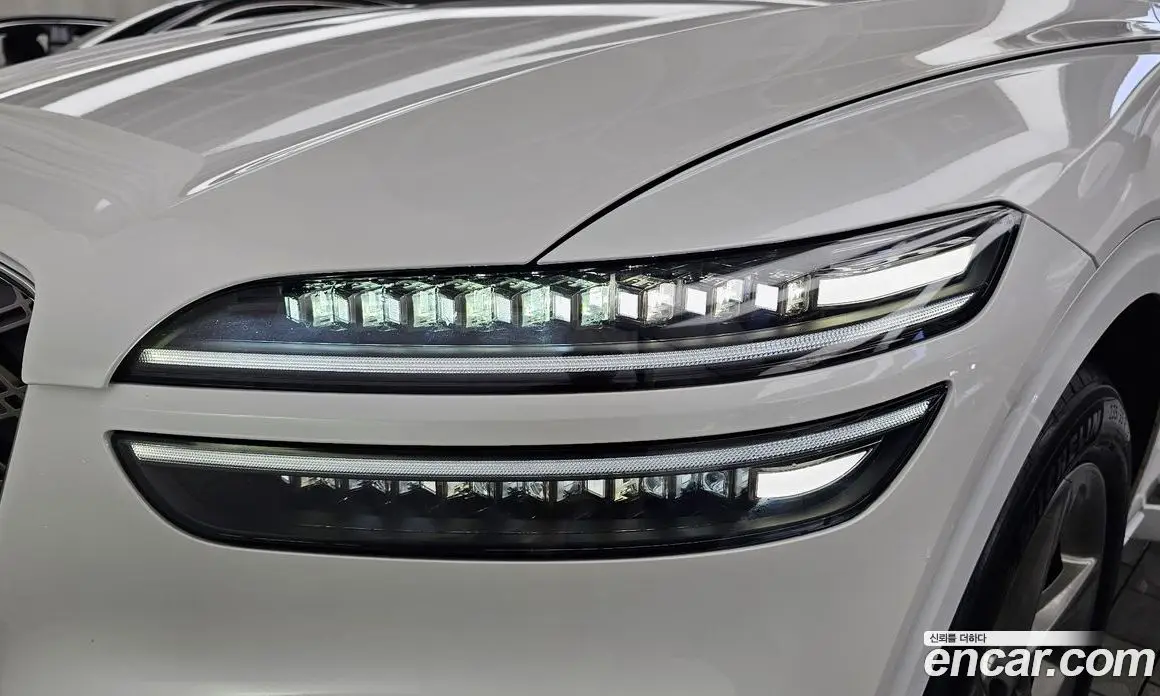 Genesis GV70 2024 2.5 автомат (гидро), фото 8
