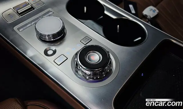 Genesis GV70 2024 2.5 автомат (гидро), миниатюра 12