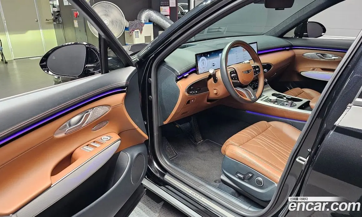 Genesis GV70 2024 2.5 автомат (гидро), фото 13