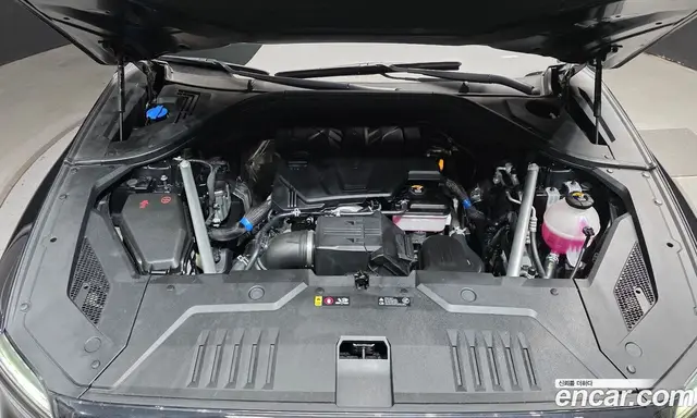 Genesis GV70 2024 2.5 автомат (гидро), миниатюра 6
