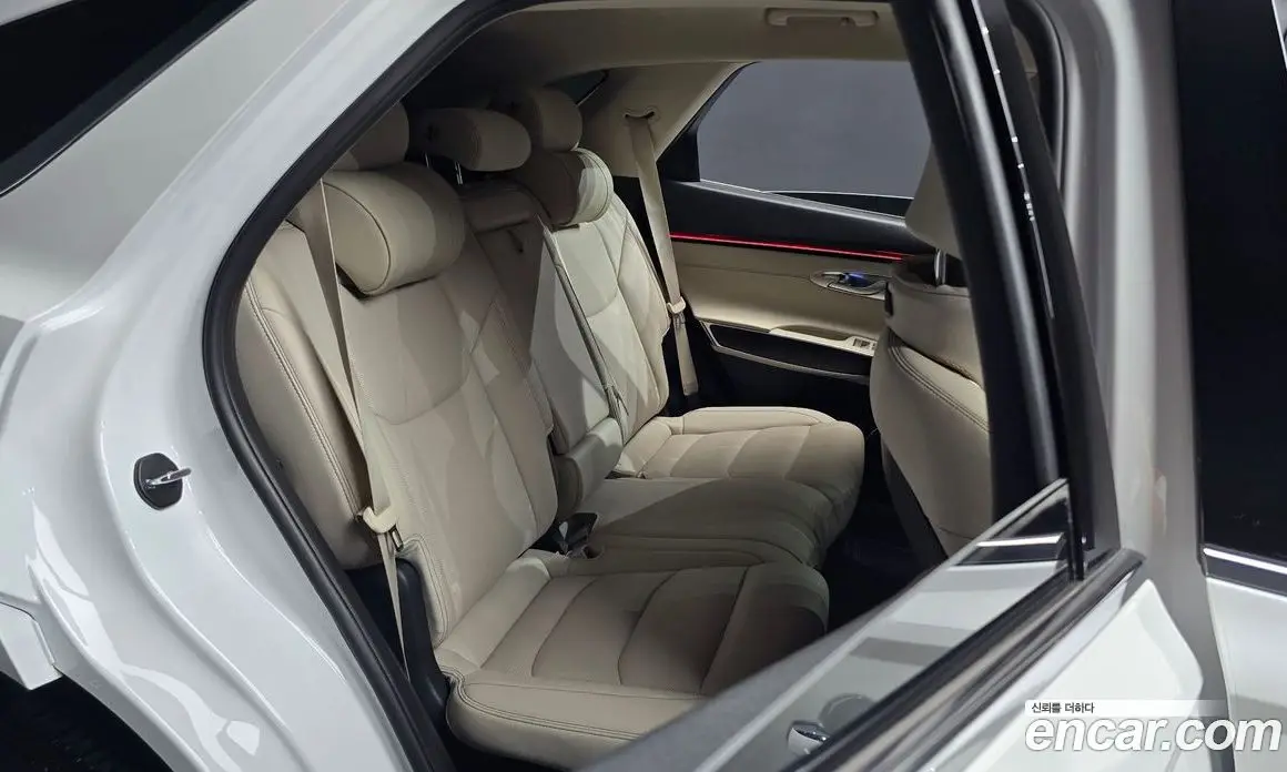 Genesis GV70 2025 2.5 автомат (гидро), фото 16