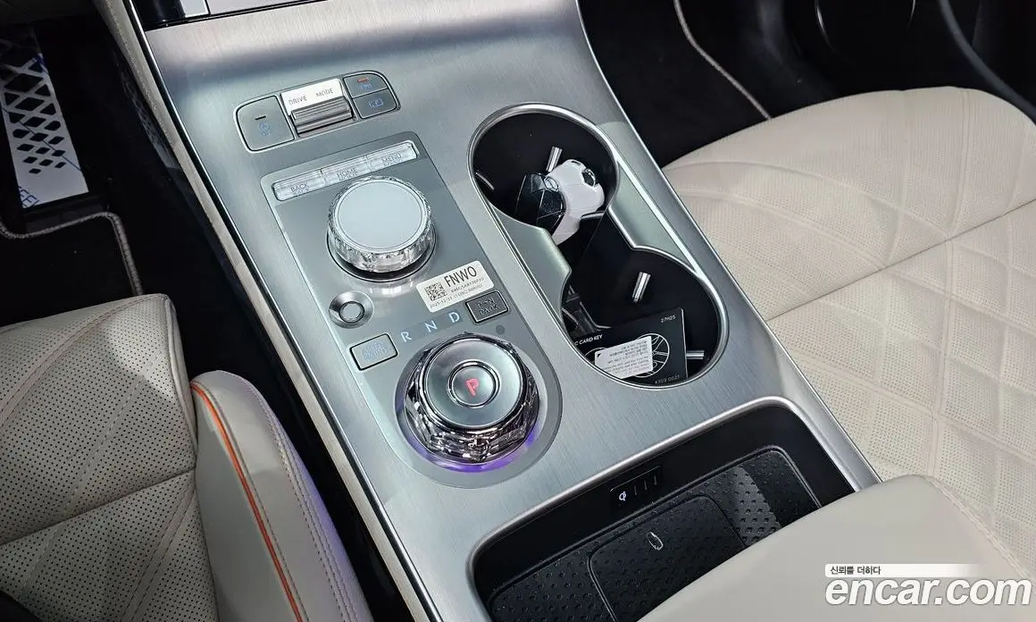 Genesis GV70 2026 2.5 автомат (гидро), фото 11