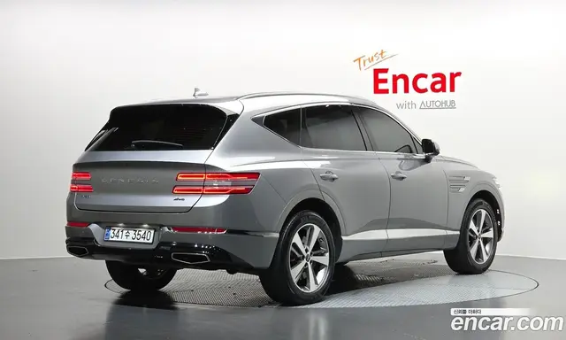 Genesis GV80, 2021, 108 141 км