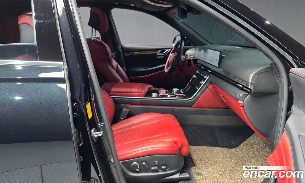 Genesis GV80 2023 2.5 автомат (гидро), фото 17 Genesis GV80 2023 2.5 автомат (гидро), фото 17