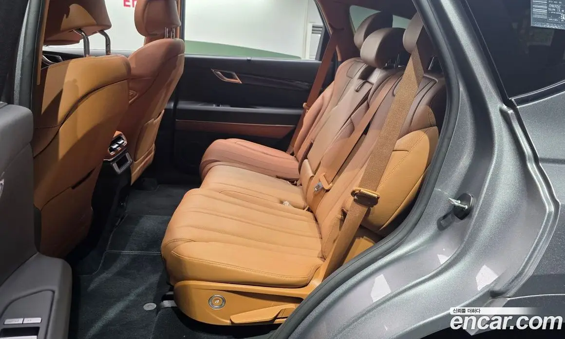 Genesis GV80 2024 2.5 автомат (гидро), фото 17 Genesis GV80 2024 2.5 автомат (гидро), фото 17