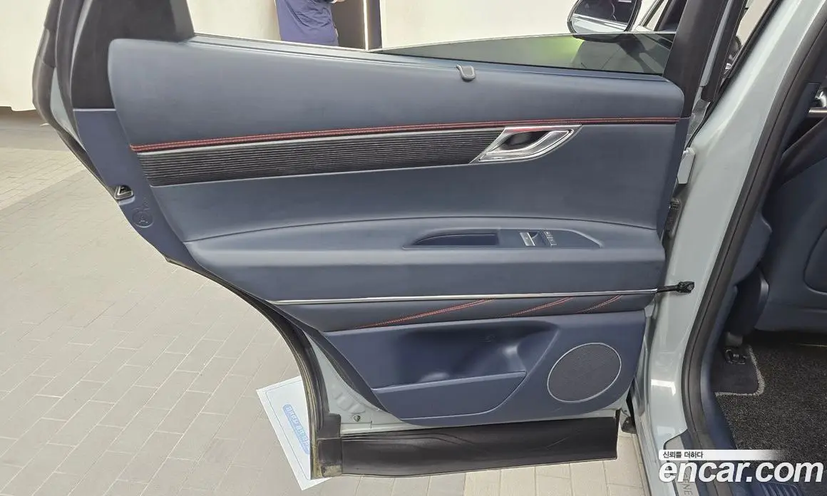 Genesis GV80 2024 2.5 автомат (гидро), фото 15 Genesis GV80 2024 2.5 автомат (гидро), фото 15