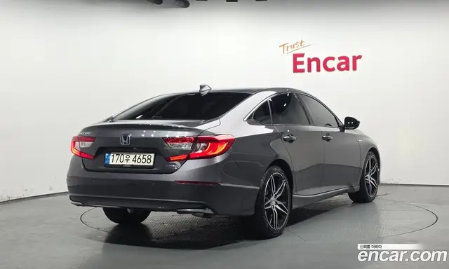 Honda Accord 2022 2.0 автомат (гидро), миниатюра 2