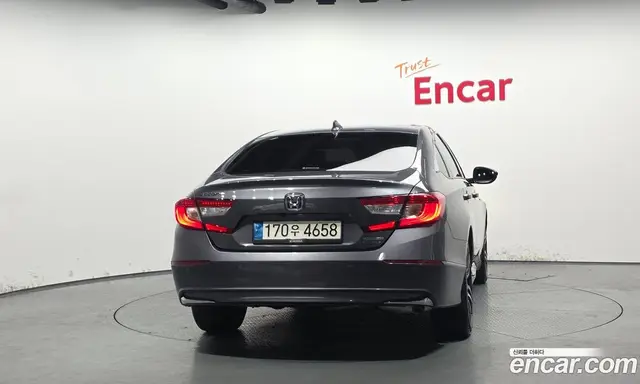 Honda Accord 2022 2.0 автомат (гидро), миниатюра 4