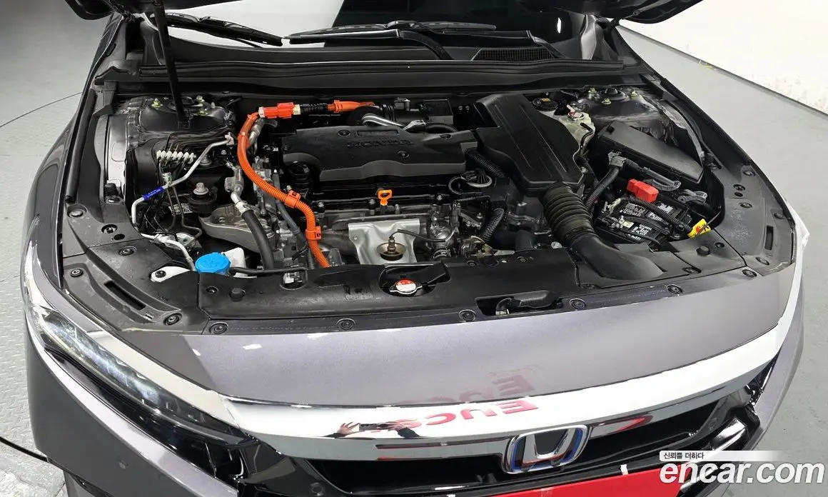 Honda Accord 2022 2.0 автомат (гидро), фото 6