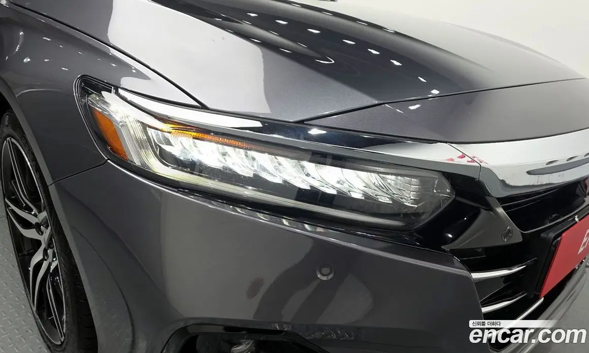 Honda Accord 2022 2.0 автомат (гидро), фото 8