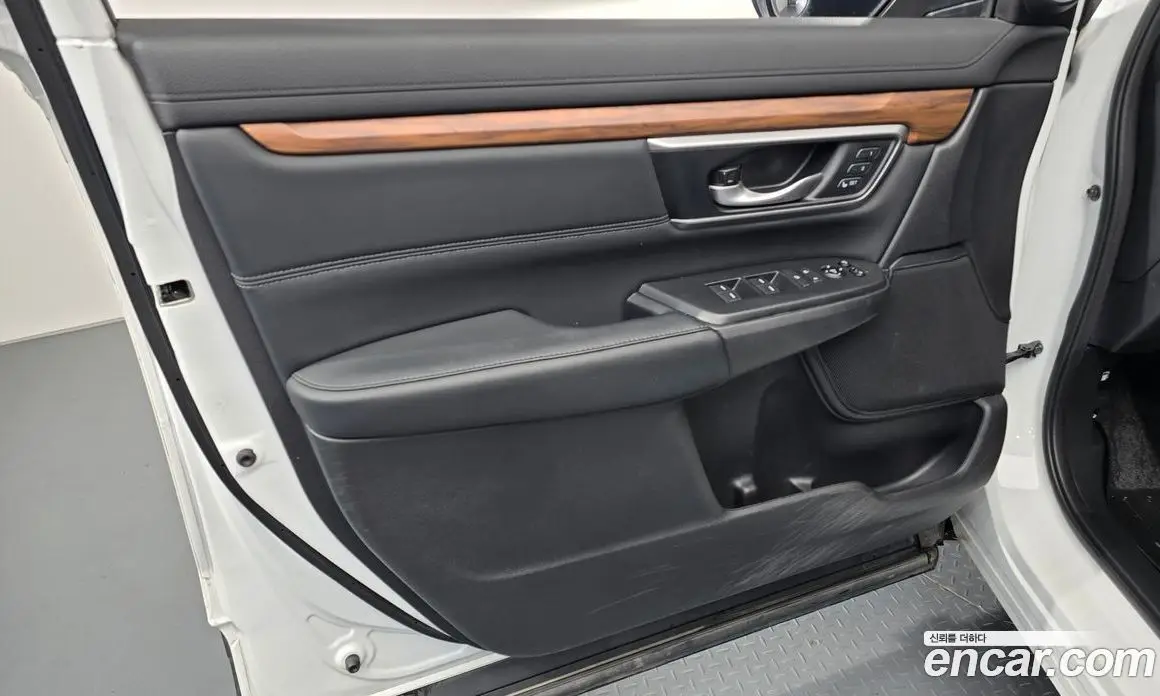 Honda CR-V 2021 2.0 автомат (гидро), фото 14 Honda CR-V 2021 2.0 автомат (гидро), фото 14