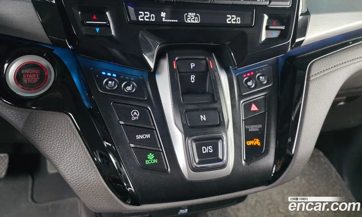 Honda Odyssey 2019 3.5 автомат (гидро), фото 12