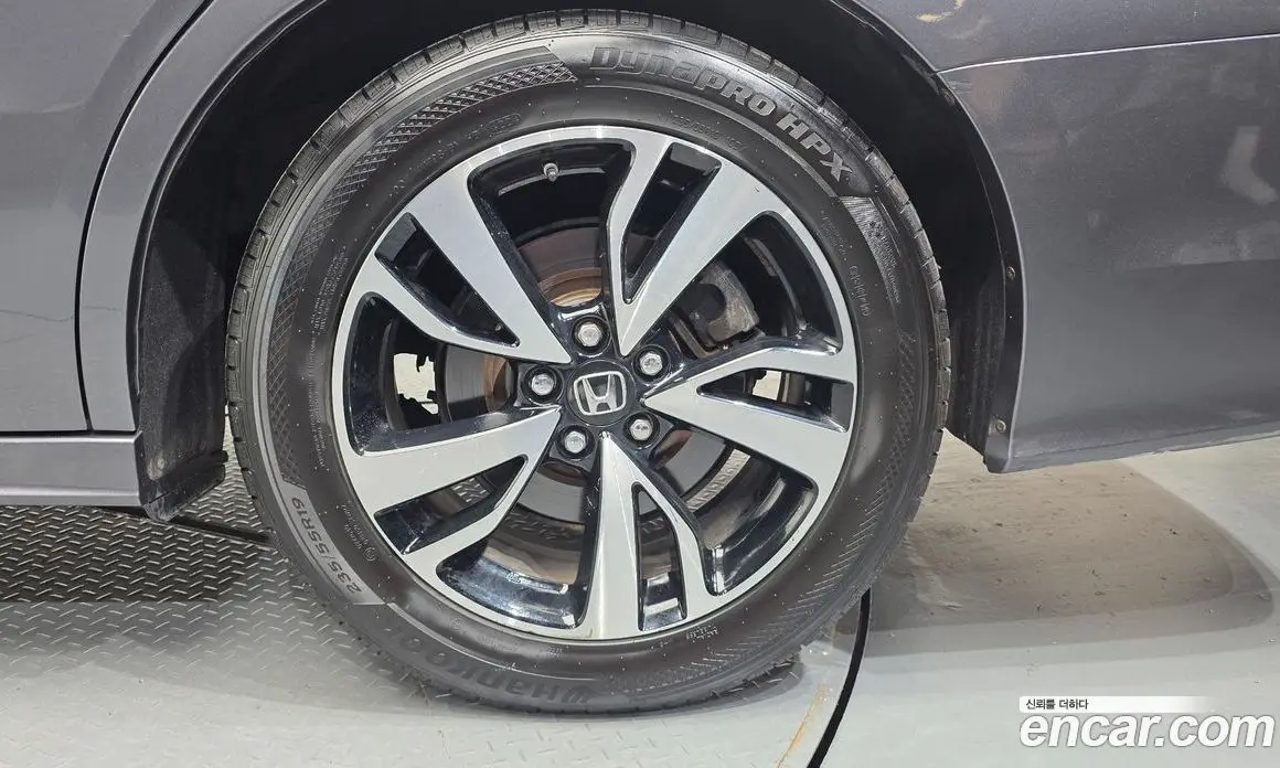 Honda Odyssey 2019 3.5 автомат (гидро), фото 7