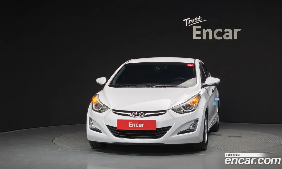 Hyundai Avante 2014 1.6 автомат (гидро), фото 3