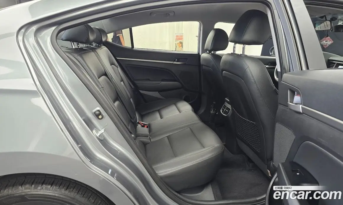 Hyundai Avante 2015 1.6 автомат (гидро), фото 17 Hyundai Avante 2015 1.6 автомат (гидро), фото 17