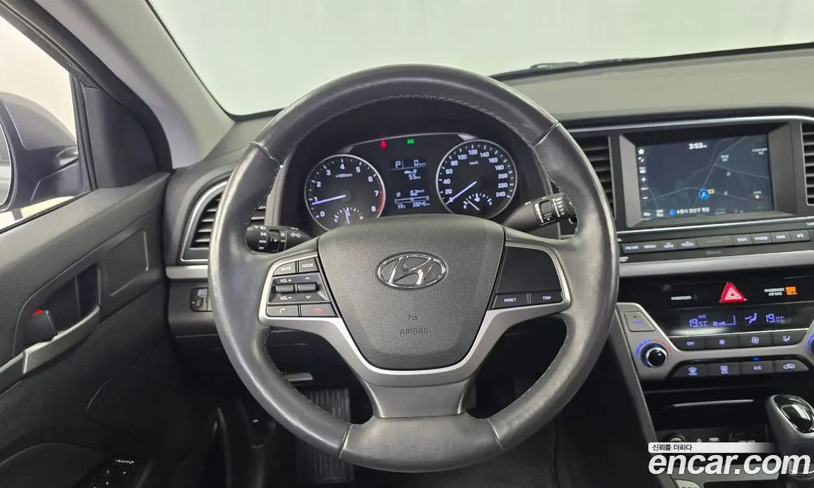 Hyundai Avante 2015 1.6 автомат (гидро), фото 19 Hyundai Avante 2015 1.6 автомат (гидро), фото 19