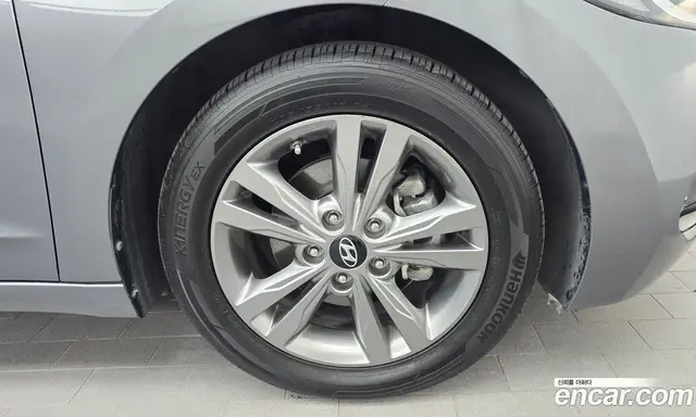 Hyundai Avante 2015 1.6 автомат (гидро), миниатюра 7 Hyundai Avante 2015 1.6 автомат (гидро), миниатюра 7