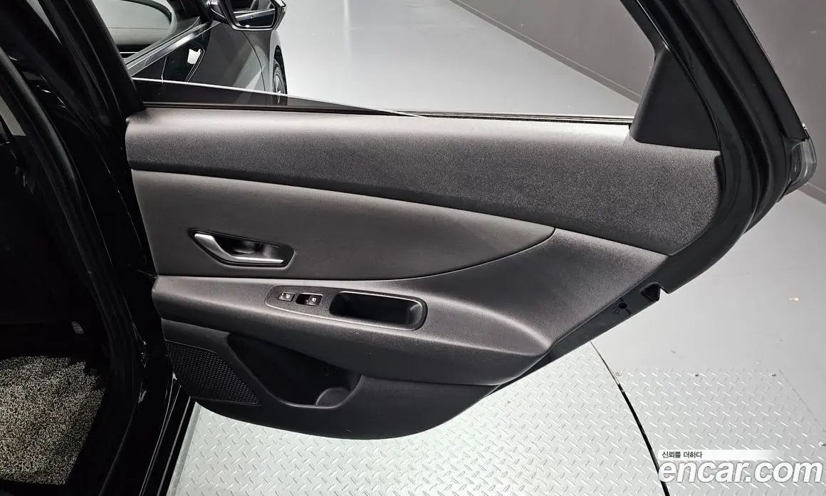 Hyundai Avante 2020 1.6 автомат (гидро), фото 15
