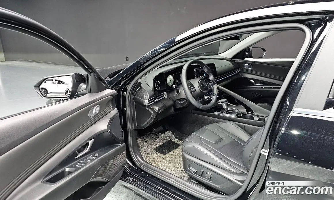 Hyundai Avante 2020 1.6 автомат (гидро), фото 17