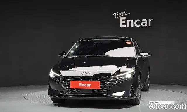 Hyundai Avante 2020 1.6 автомат (гидро), миниатюра 3