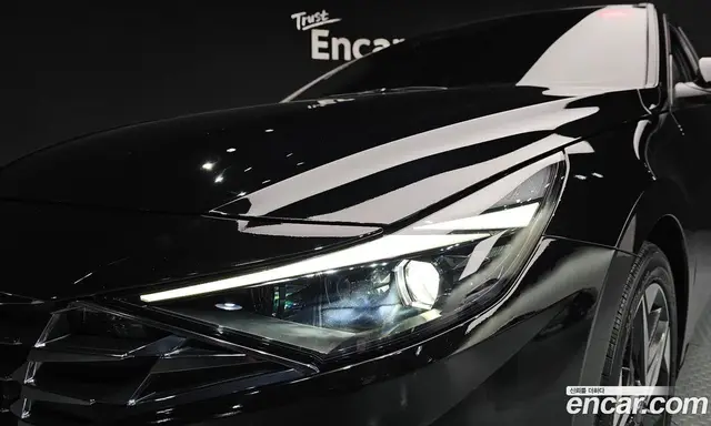 Hyundai Avante 2020 1.6 автомат (гидро), миниатюра 8
