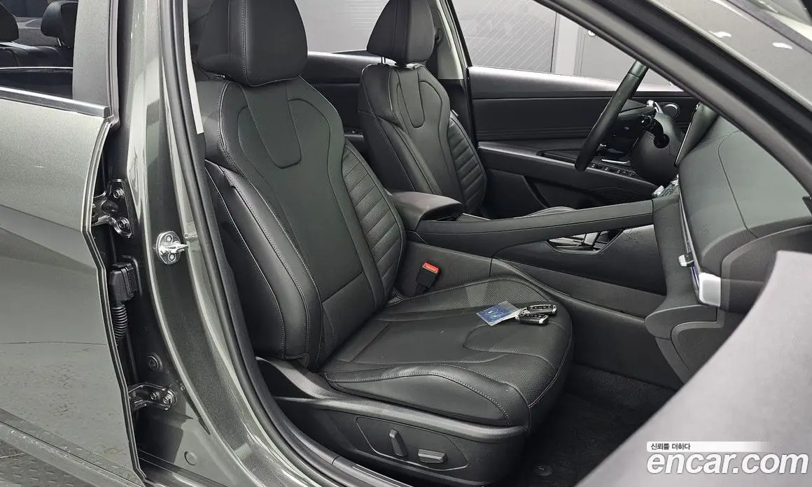 Hyundai Avante 2022 1.6 автомат (гидро), фото 16 Hyundai Avante 2022 1.6 автомат (гидро), фото 16