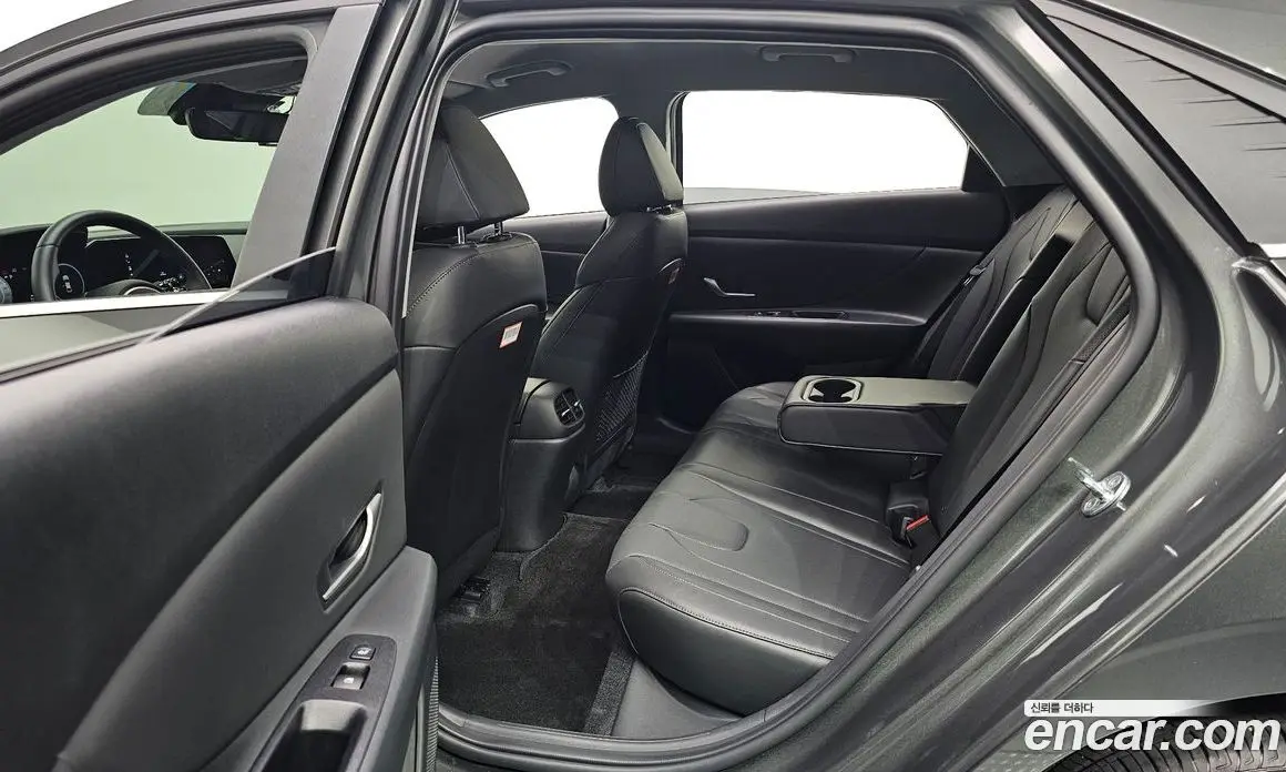 Hyundai Avante 2022 1.6 автомат (гидро), фото 18 Hyundai Avante 2022 1.6 автомат (гидро), фото 18
