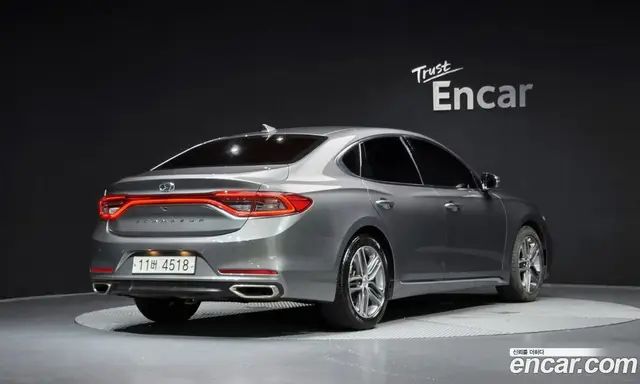 Hyundai Grandeur 2017 2.4 автомат (гидро), миниатюра 2