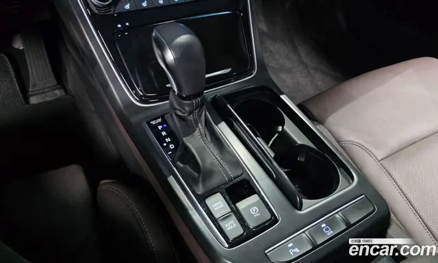 Hyundai Grandeur 2017 2.4 автомат (гидро), миниатюра 12