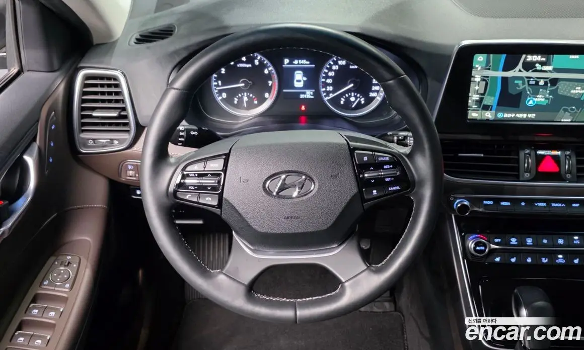 Hyundai Grandeur 2017 2.4 автомат (гидро), фото 19