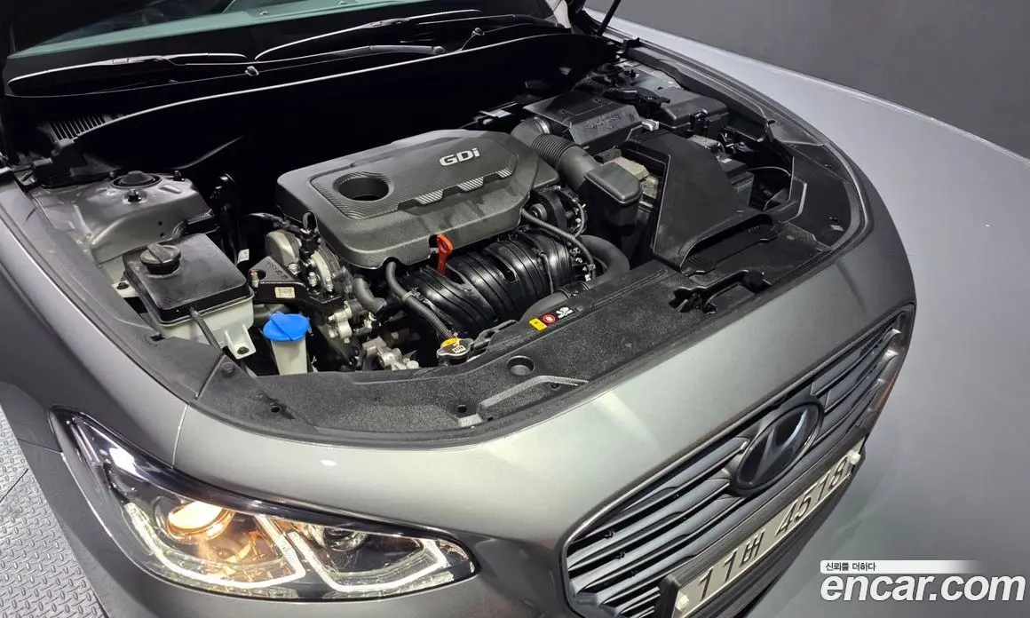 Hyundai Grandeur 2017 2.4 автомат (гидро), фото 6