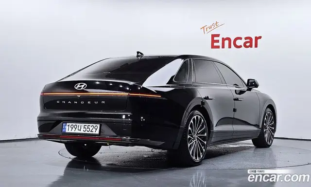 Hyundai Grandeur 2023 1.6 автомат (гидро), миниатюра 2