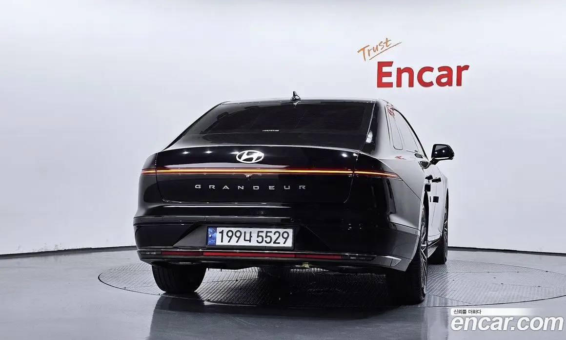 Hyundai Grandeur 2023 1.6 автомат (гидро), фото 4