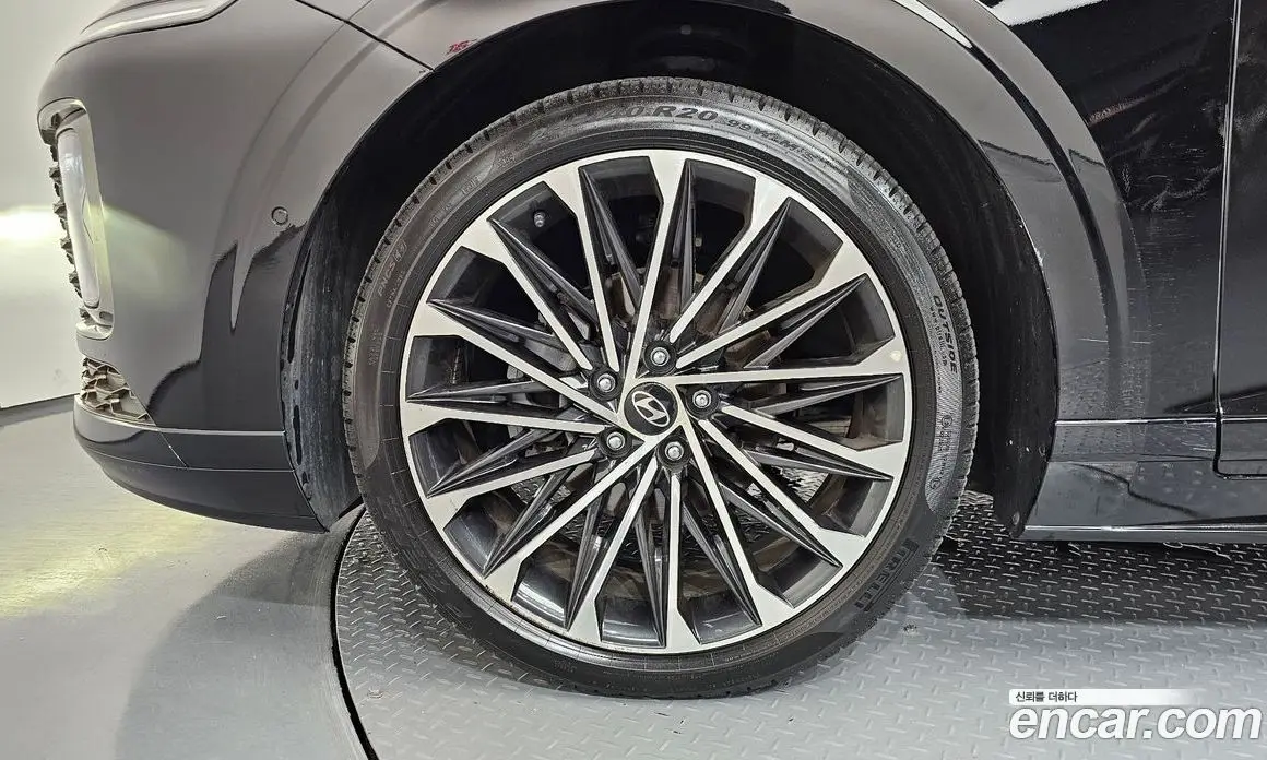 Hyundai Grandeur 2023 1.6 автомат (гидро), фото 5