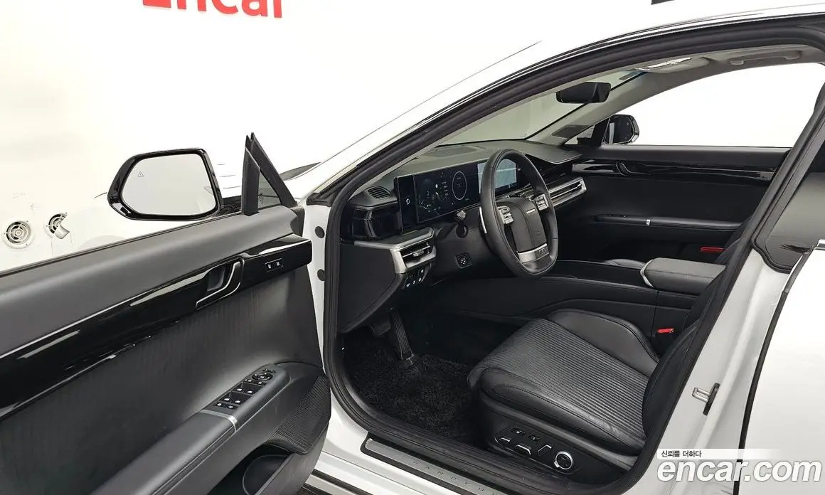 Hyundai Grandeur 2023 1.6 автомат (гидро), фото 13
