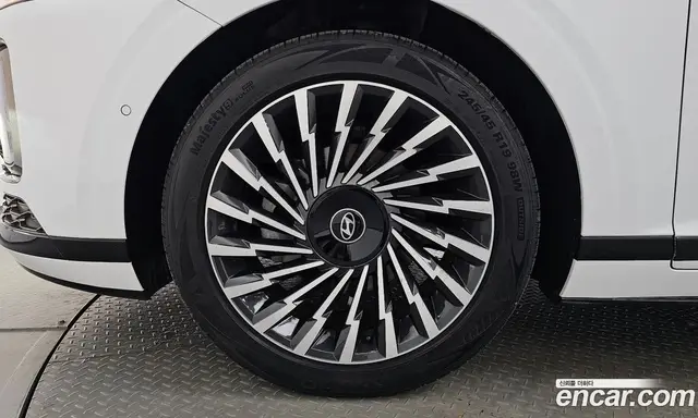 Hyundai Grandeur 2023 1.6 автомат (гидро), миниатюра 5