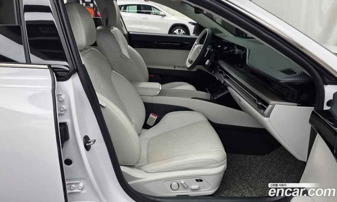 Hyundai Grandeur 2023 2.5 автомат (гидро), фото 17 Hyundai Grandeur 2023 2.5 автомат (гидро), фото 17