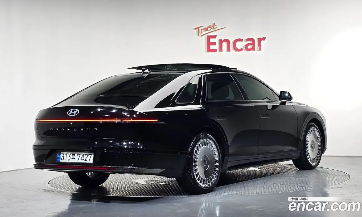 Hyundai Grandeur 2023 1.6 автомат (гидро), фото 2 Hyundai Grandeur 2023 1.6 автомат (гидро), фото 2