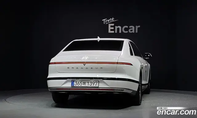 Hyundai Grandeur 2026 2.5 автомат (гидро), миниатюра 3