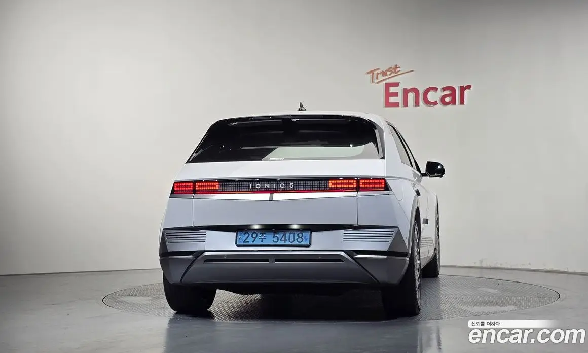 Hyundai Ioniq 5 2022 0.1 автомат (гидро), фото 4