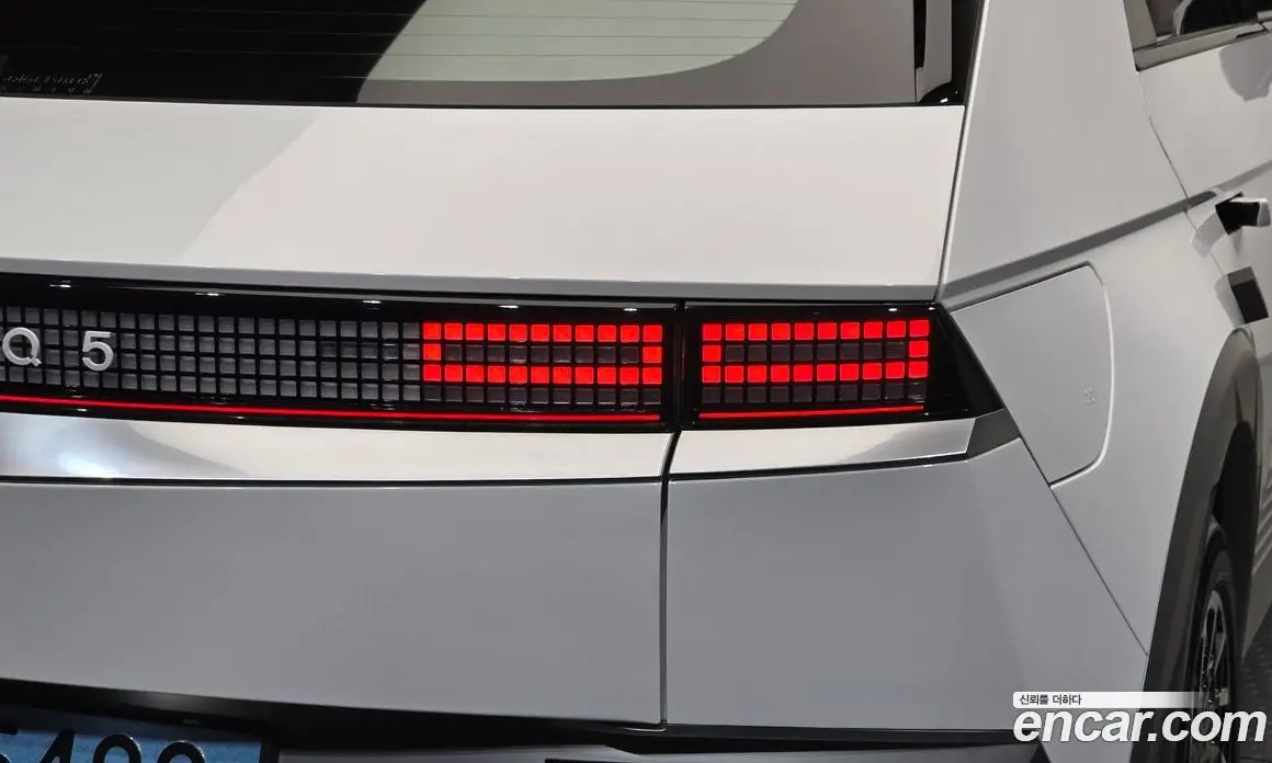 Hyundai Ioniq 5 2022 0.1 автомат (гидро), фото 9