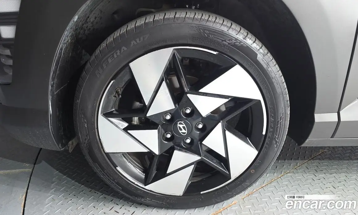 Hyundai Kona 2023 1.6 автомат (гидро), фото 5 Hyundai Kona 2023 1.6 автомат (гидро), фото 5