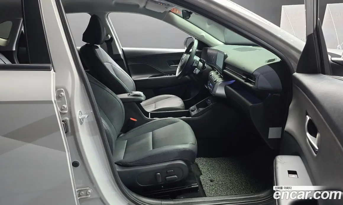 Hyundai Kona 2023 1.6 автомат (гидро), фото 16 Hyundai Kona 2023 1.6 автомат (гидро), фото 16