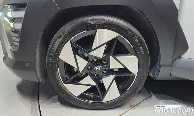 Hyundai Kona 2023 1.6 автомат (гидро), миниатюра 5 Hyundai Kona 2023 1.6 автомат (гидро), миниатюра 5